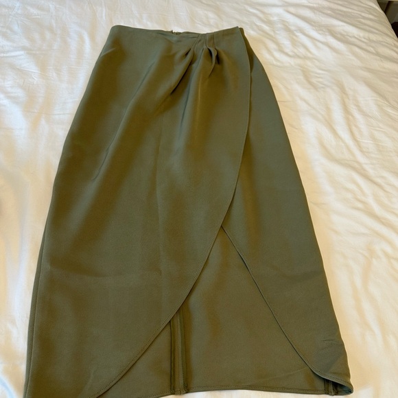 Babaton Dresses & Skirts - Babaton Olive Pencil Skirt